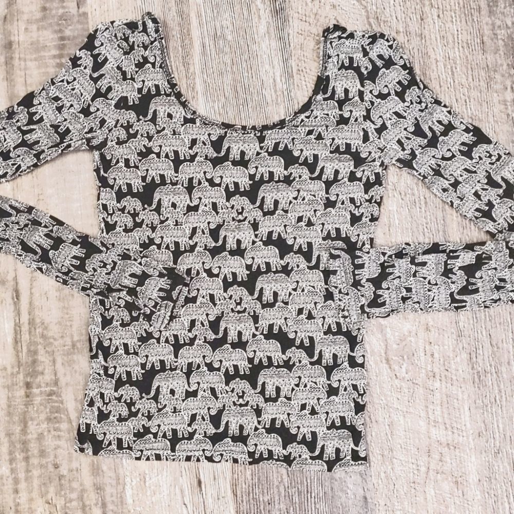 ELEPHANT crop top size XS